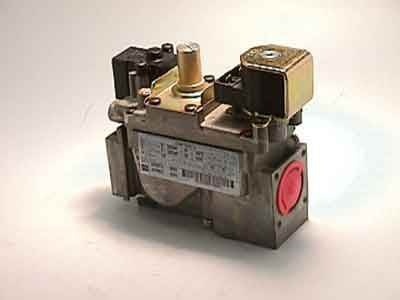 Ferroli gas control valve sit 822 / 220v 2870796